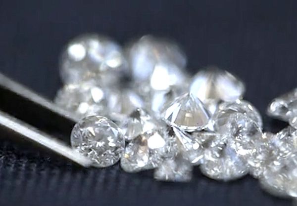 Carat, das Karat: Diamanten 4 C's - Diamantqualität