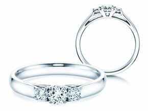 Anello di fidanzamento 3 pietre di Meghan Markle