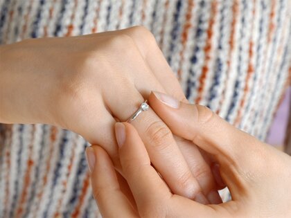 Anello di Fidanzamento Melody in 9K oro bianco con diamante 0,25ct H/SI