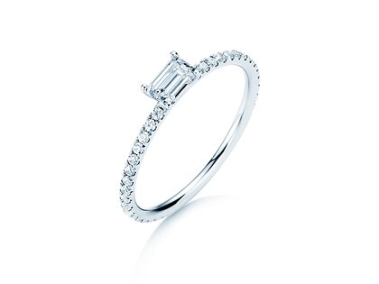 Anello di Fidanzamento Emerald-Cut in 14K oro bianco con diamanti 0,46ct G/VS