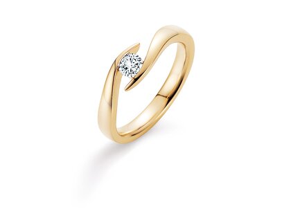 Anello di Fidanzamento Twist in 9K oro giallo con diamante 0,30ct H/SI