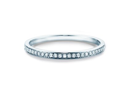 Anello di Fidanzamento Alliance-/Eternityring in 18K oro bianco con diamanti 0,125ct G/SI