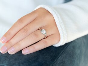 Anello di Fidanzamento Touch in 14K oro bianco con diamante da laboratorio 1,00ct E/VS