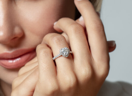 Anello di Fidanzamento Pure Love in platino