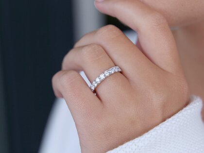 Anello di Fidanzamento Dusk in 14K oro bianco con diamanti da laboratorio 1,40ct E/VS