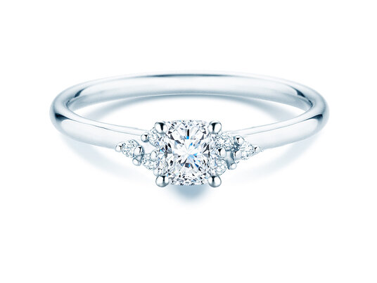 Anello di Fidanzamento Blossom Cushion in 9K oro bianco con diamanti naturali 0,58ct
