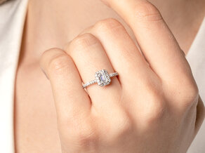 Anello di Fidanzamento Emerald Halo Pavé in 14K oro bianco con diamanti 0,75ct G/VS