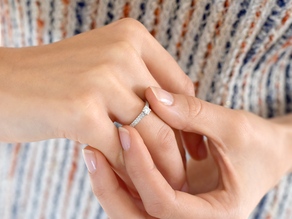 Anello di Fidanzamento Claire Petite in 18K oro bianco con diamanti 0,50ct G/SI