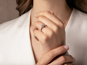 Anello di Fidanzamento Classic 6 Hidden Halo in 14K oro giallo con diamanti 1,08ct G/SI