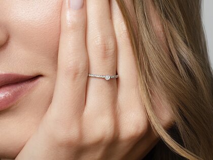Anello di Fidanzamento Classic Pavé in 14K oro bianco con diamanti 0,20ct G/SI