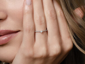 Anello di Fidanzamento Classic Pavé in 18K oro bianco con diamanti 0,30ct G/SI