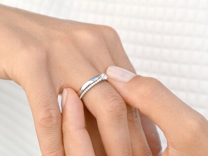 Anello di Fidanzamento Pure Diamond in 18K oro bianco con diamanti 0,49ct G/SI