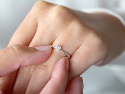 Anello di Fidanzamento Classic 4 in 9K oro bianco con diamante 0,25ct H/SI