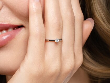 Anello di Fidanzamento Classic 6 in 18K oro rosa con diamante 0,10ct H/SI