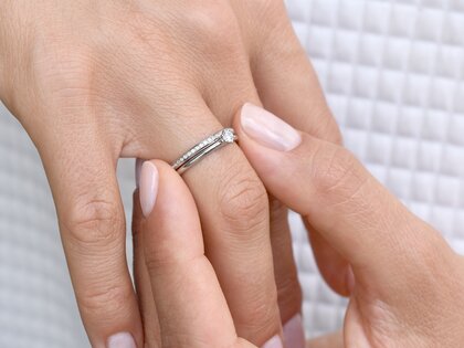 Anello di Fidanzamento Classic 6 in 14K oro bianco con diamante 0,20ct H/SI