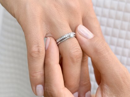 Anello di Fidanzamento Classic 6 in 18K oro bianco con diamante 0,30ct G/IF