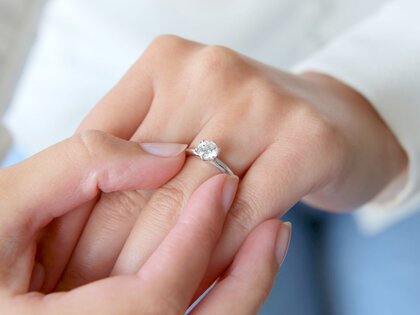 Anello di Fidanzamento Classic 6 in 14K oro bianco con diamante 0,75ct H/SI