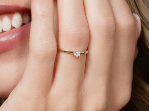 Anello di Fidanzamento Classic Petite in 14K oro giallo con diamante 0,13ct G/SI