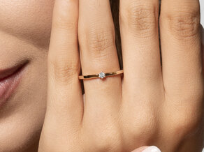 Anello di Fidanzamento Classic Petite in 14K oro rosa con diamante 0,05ct G/SI