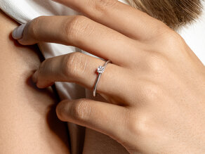 Anello di Fidanzamento Delight in 9K oro rosa con diamante 0,15ct G/SI