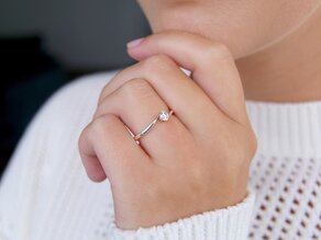 Anello di Fidanzamento Devotion in 14K oro bianco con diamante 0,20ct D/IF
