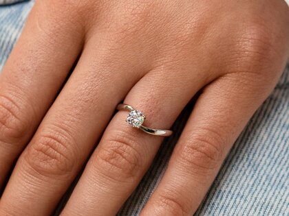 Anello di Fidanzamento Devour diamante da laboratorio