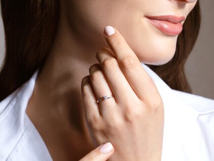 Anello di Fidanzamento Devour in argento 925/- con diamante da laboratorio 0,15ct E/VS