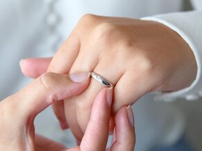 Anello di Fidanzamento Heart Petite in 14K oro bianco con diamanti 0,02ct G/SI