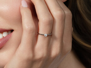Anello di Fidanzamento Heaven 4 in argento 925/- con diamante 0,15ct G/SI