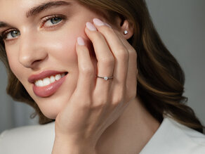 Anello di Fidanzamento Heaven 4 in argento 925/- con diamante 0,15ct G/SI