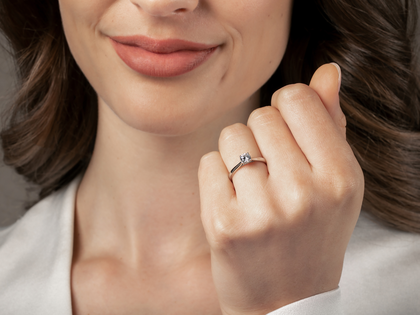 Anello di Fidanzamento Heaven 4 in argento 925/- con diamante 0,07ct G/VS