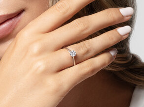 Anello di Fidanzamento Heaven 6 in platino 950/- con diamante 0,40ct G/SI