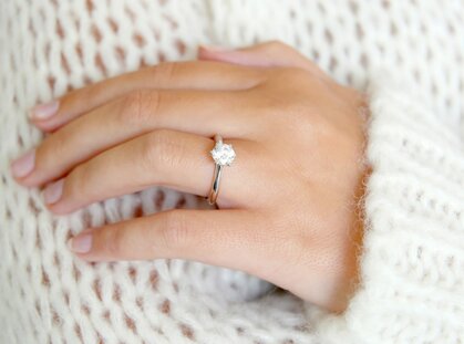 Anello di Fidanzamento Heaven 6 in 9K oro bianco con diamante 1,00ct H/SI