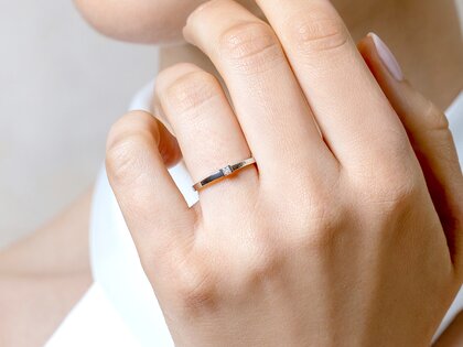 Anello di Fidanzamento Love in 14K oro bianco con diamante 0,04ct G/SI