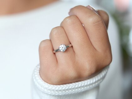 Anello di Fidanzamento Madison in 9K oro bianco con diamante 1,00ct H/SI