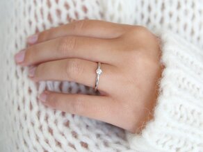 Anello di Fidanzamento Madison in argento 925/- con diamante 0,15ct H/SI
