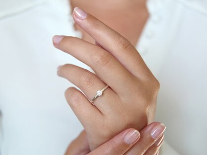 Anello di Fidanzamento Madison in argento 925/- con diamante 0,15ct H/SI