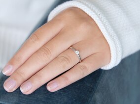 Anello di Fidanzamento Melody in argento 925/- con diamante 0,15ct G/SI