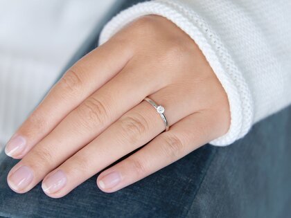 Anello di Fidanzamento Melody in 14K oro bianco con diamante 0,15ct G/SI