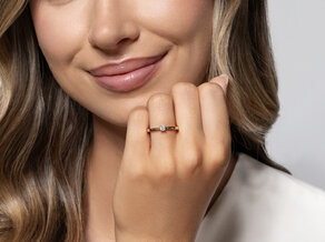 Anello di Fidanzamento Modern Petite in oro rosa