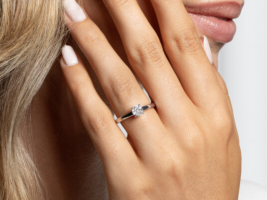 Anello di Fidanzamento Modern in platino
