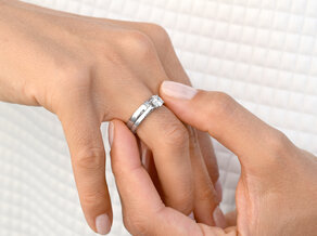 Anello di Fidanzamento Romance in 14K oro bianco con diamante 0,40ct H/SI