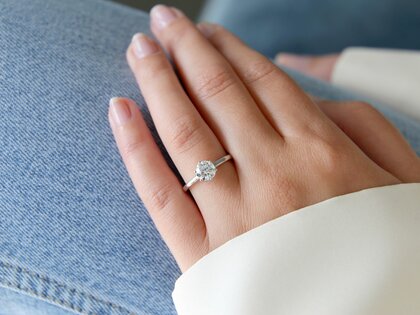 Anello di Fidanzamento Royal in 18K oro bianco con diamante 2,00ct D/IF