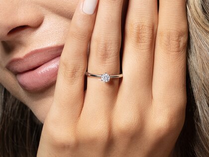 Anello di Fidanzamento Spirit in 18K oro bianco con diamante 0,25ct H/SI