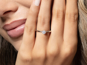 Anello di Fidanzamento Spirit in 18K oro bianco con diamante 0,25ct H/SI