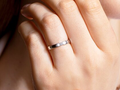 Anello di Fidanzamento Infinity Petite in 14K oro bianco con diamante 0,09ct G/SI