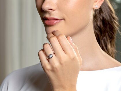Anello di Fidanzamento Touch in 9K oro bianco con diamante 1,00ct G/SI