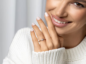 Anello di Fidanzamento Touch in 9K oro bianco con diamante 0,13ct G/SI