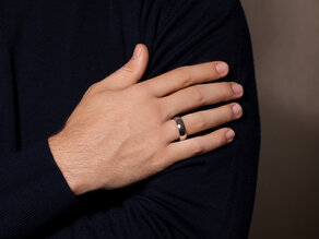 Anello per uomo Classic 7mm in argento 925/- opaco